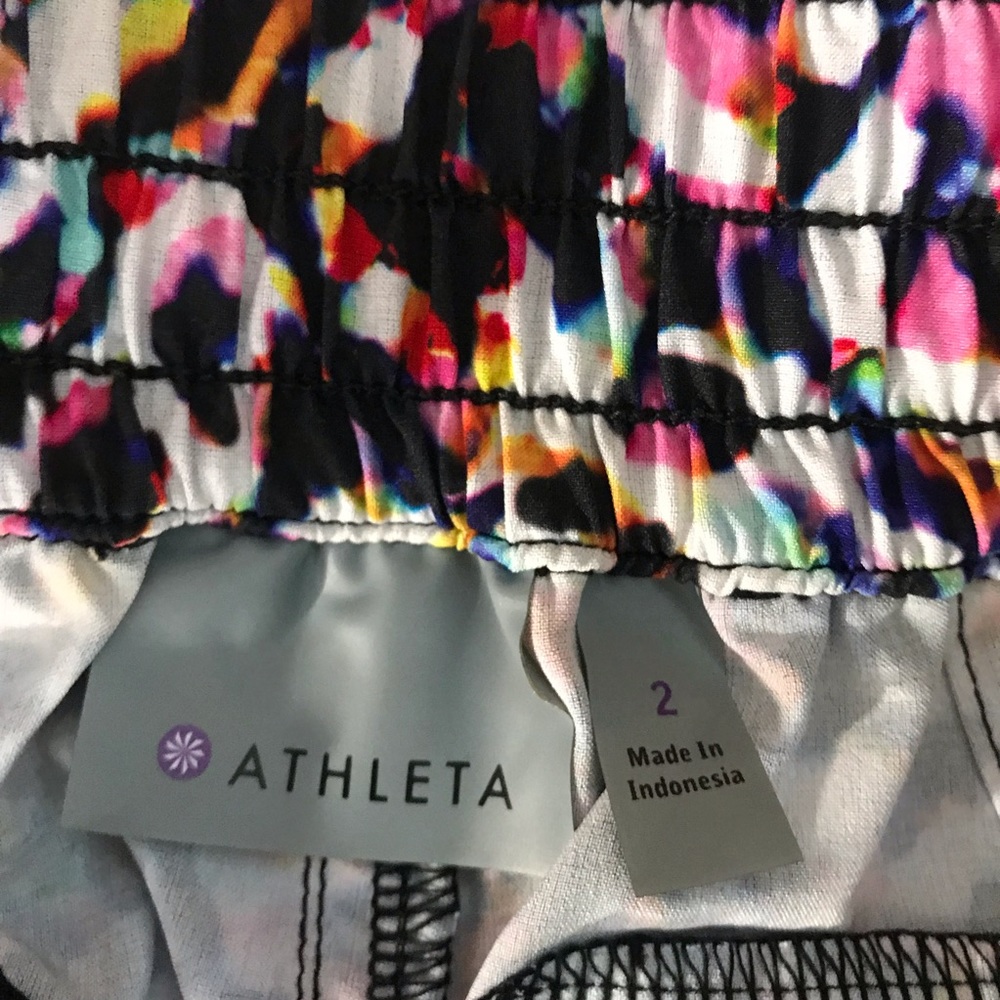 Athleta multi color abstract print shorts - Picture 4 of 6